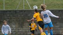 Fotbal divize žáků: St. žáci Čáslav - Hr. Králové 2:0, sobota 17. října 2009