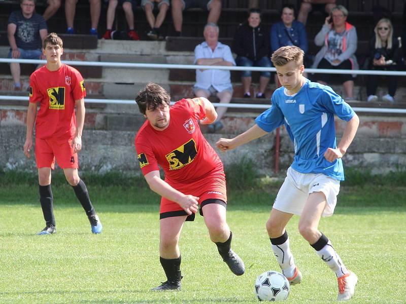 Fotbalový okresní přebor: TJ Sokol Červené Janovice - TJ Slavoj Vrdy 0:7 (0:2).