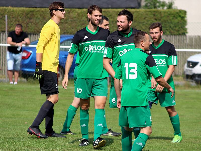 Fotbalová III. třída: TJ Sokol Červené Janovice - FK Miskovice 5:1 (2:0).