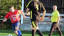 Fotbalová III. třída: TJ Sokol Červené Janovice - FK Záboří nad Labem 2:4 (1:1).