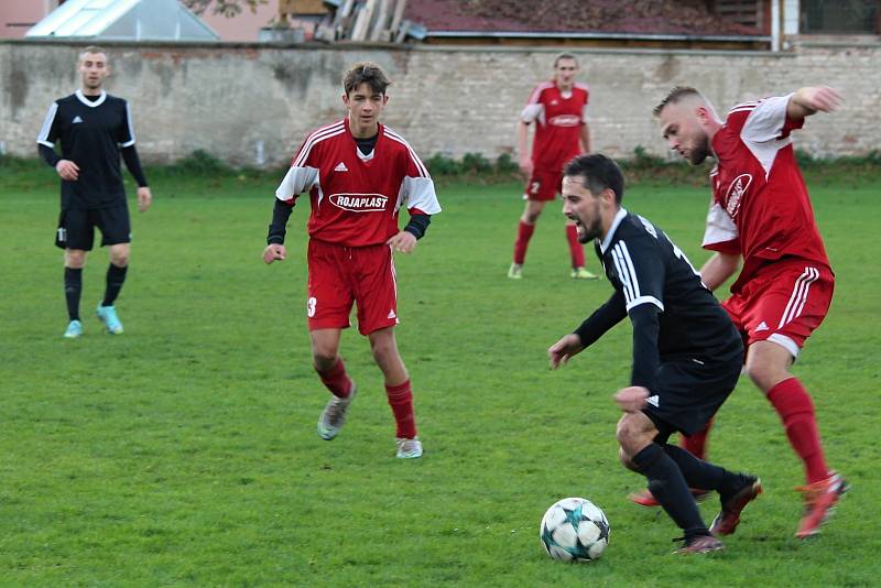 Fotbalový okresní přebor: Malín/Kutná Hora B - Suchdol 2:1 (2:1).