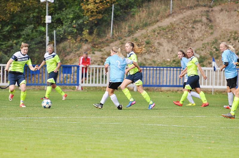 Fotbalistky Čáslavi porazily 2:1 Hodonín.