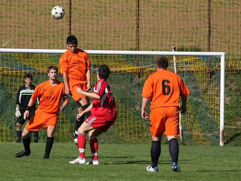 Z utkání I. B třídy sk. C Libodřice - Tupadly 4:2, neděle 17. května 2009