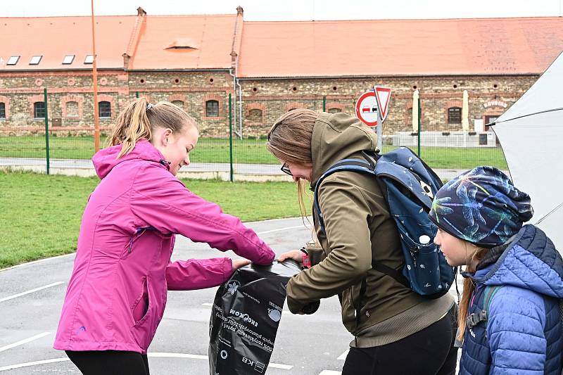 Z 9. ročníku ekologické akce Čisté město Zruč.