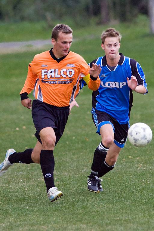 Z utkání IV. třídy A Chotusice B - Zbýšov B 4:2, neděle 14. září 2008