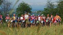 Z prvního kola cyklistického závodu Sraka Sport Cup Miskovice 2009, pátek 22. května 2009