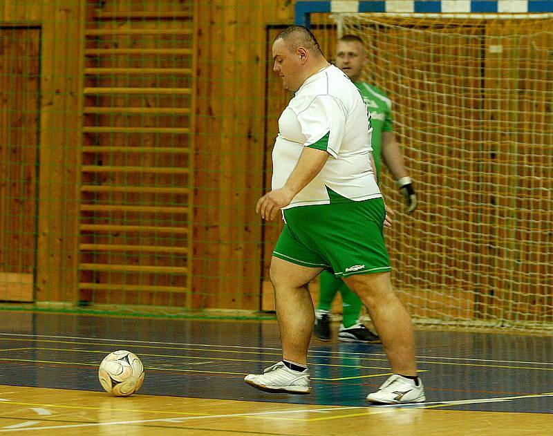 20. hrací den Club Deportivo futsalové ligy, 3. března 2011.