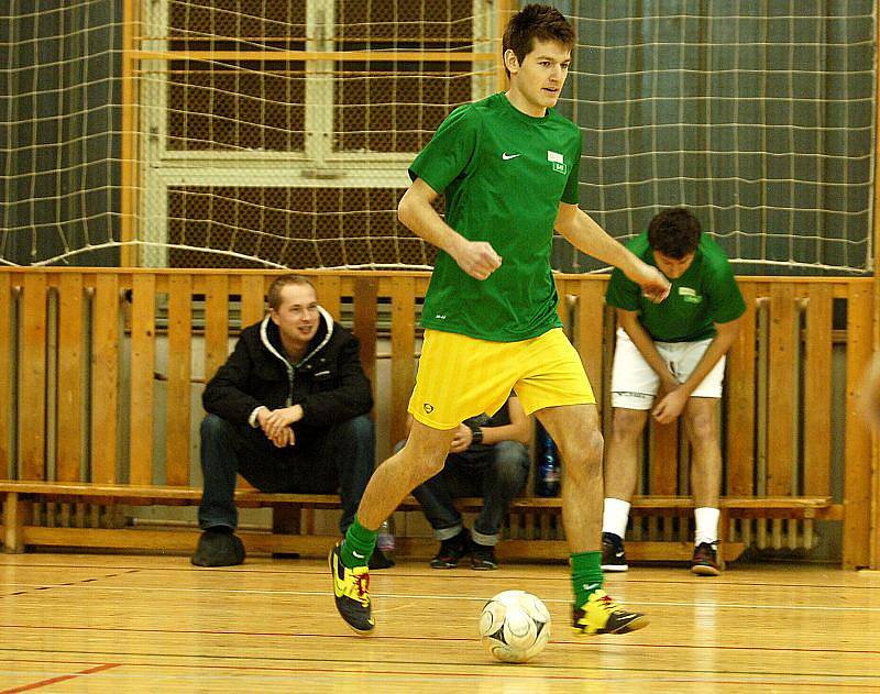 20. hrací den Club Deportivo futsalové ligy, 3. března 2011.