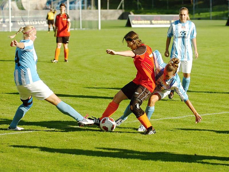 Fotba ženy, Čáslav - Kutná Hora, 0:1.