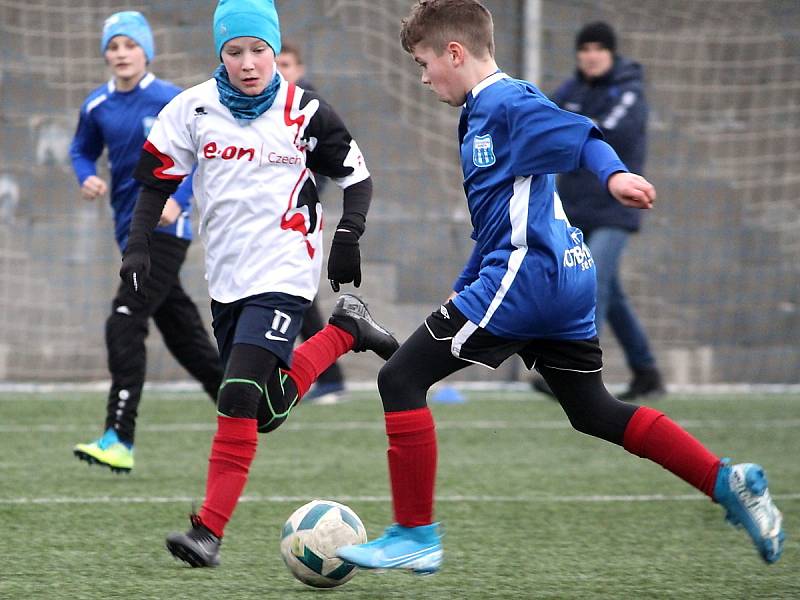 Fotbalový přípravný zápas: FK Čáslav (mladší žáci) - TJ Sokol Golčův Jeníkov (starší žáci) 17:7 (4:2, 5:3, 8:2).