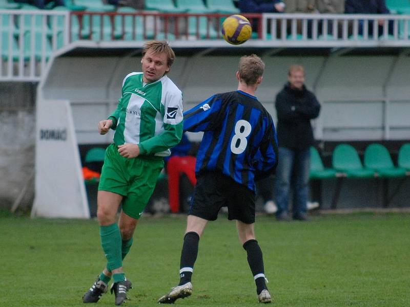 Fotbal I. A třída: K. Hora - Zásmuky 4:0, neděle 8. listopadu 2009