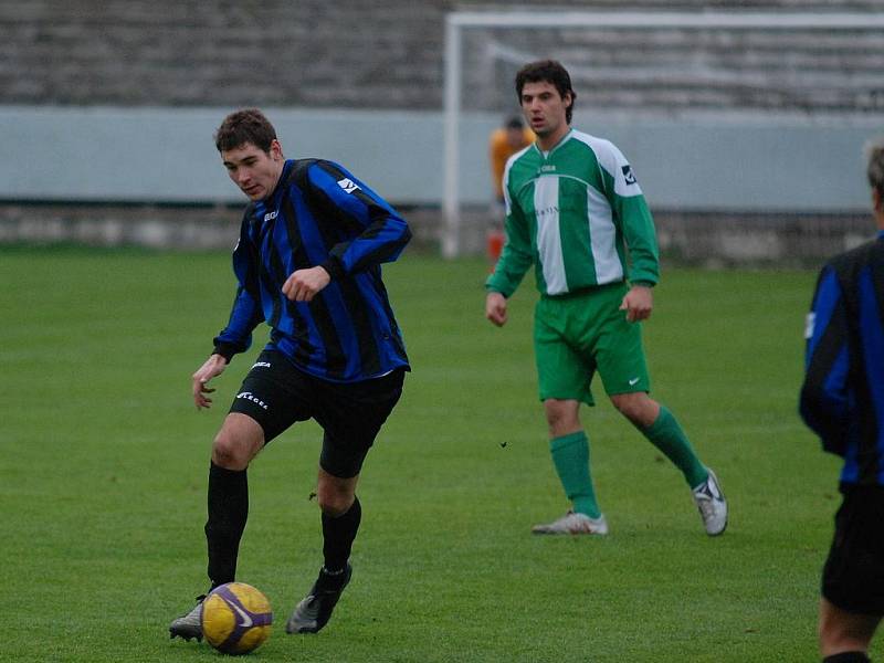 Fotbal I. A třída: K. Hora - Zásmuky 4:0, neděle 8. listopadu 2009