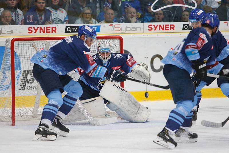 20. kolo extraligy ledního hokeje mezi HC Bílí Tygři Liberec a HC Rytíři Kladno.