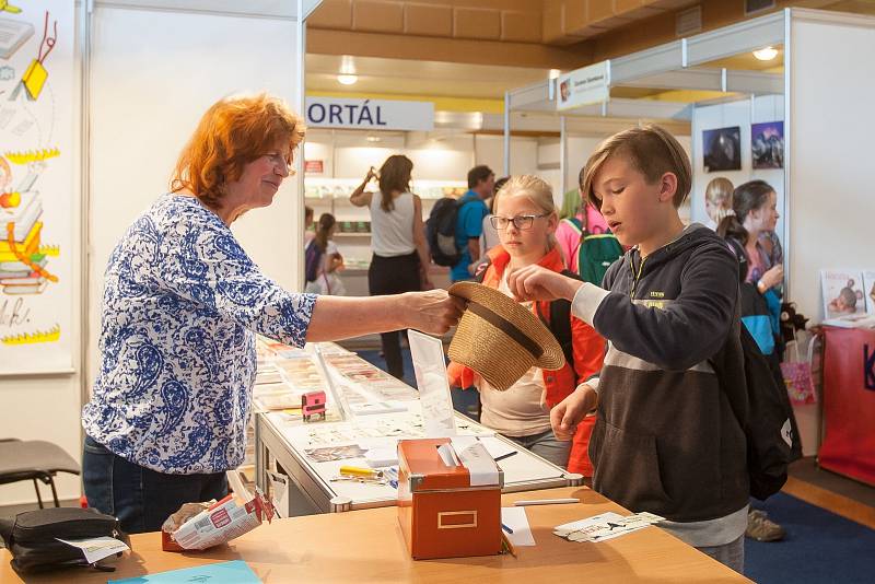 Jedenáctý ročník Veletrhu dětské knihy probíhal 8. června v Liberci.