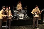 THE BEATLES REVIVAL z Kladna přijel potěšit své liberecké fanoušky na Boží hod do libereckého Divadla F. X. Šaldy. Zahrál téměř dvouhodinový koncert. 