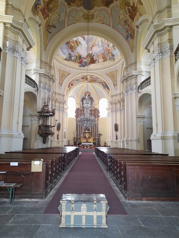 Bazilika Navštívení Panny Marie.