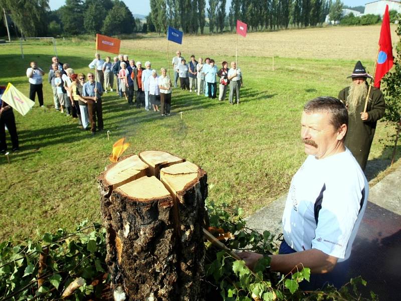 Olympiáda seniorů ve Vlčetíně.