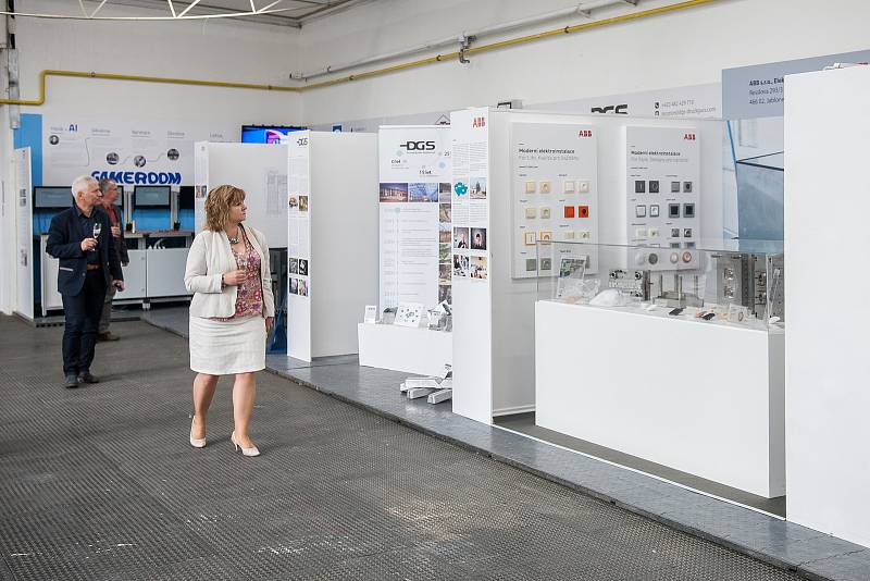 Technické muzeum v Liberci otevřelo 8. září v areálu bývalého výstaviště nový pavilon. Návštěvníci v něm uvidí expozici průmyslové minulosti i současnosti Libereckého kraje.