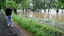 Velkou vodu očekávali Višňovští jako obvykle z Jizerských hor, přišla ale, jak řekl velitel višňovských hasičů Lubomír Erban z druhé strany, z polských výsypek.