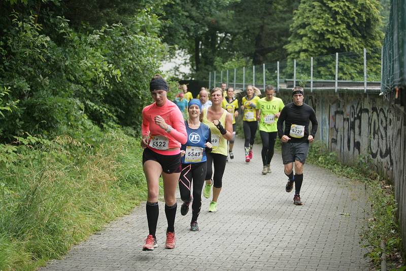 Nejen amatérští běžci si vyzkoušeli své schopnosti při libereckém RunTour.