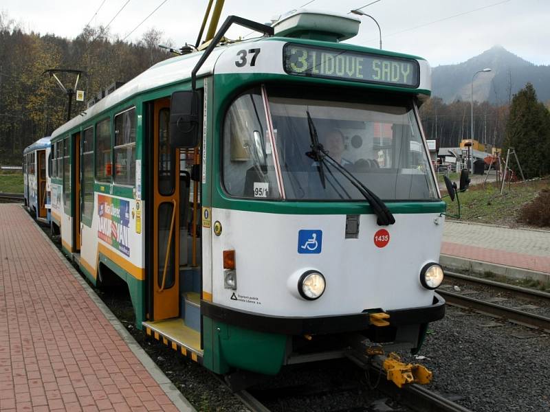 Tramvaj pod Ještědem, MHD Liberec. Ilustrační foto
