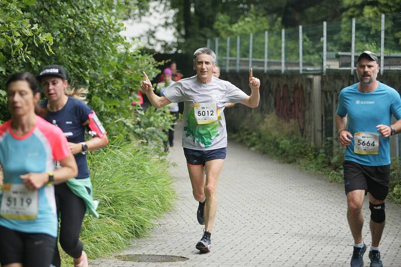 Nejen amatérští běžci si vyzkoušeli své schopnosti při libereckém RunTour.