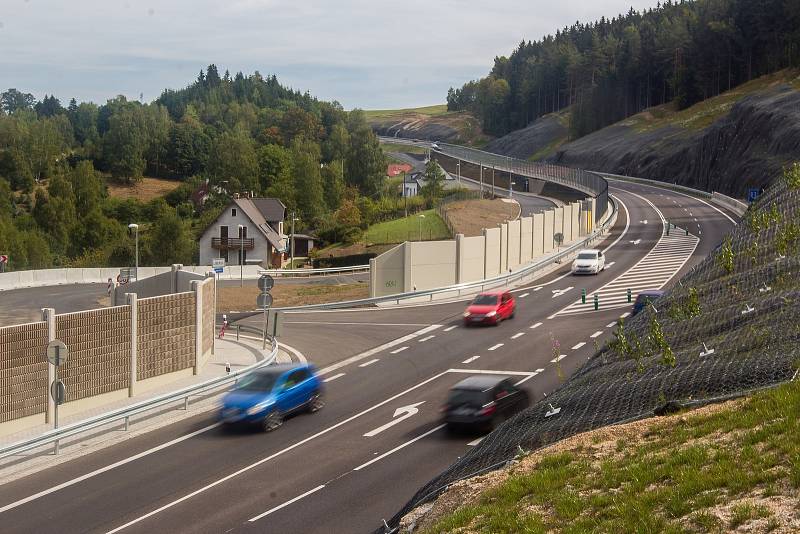 Silnice I/14 Kunratice – Jablonec nad Nisou na snímku z 11. září.