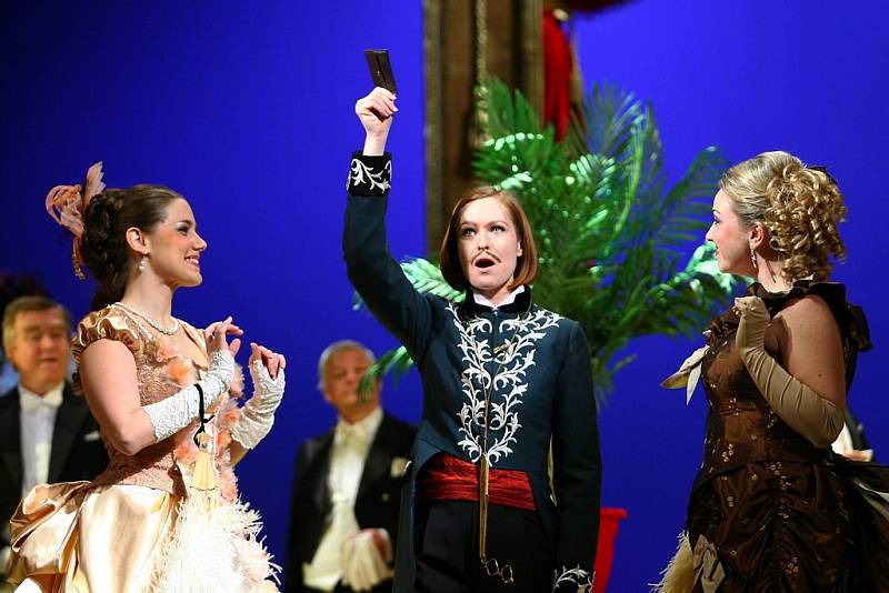 NETOPÝR. Straussová opereta v Šaldově divadle.