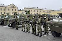 Nová obrněná vozidla české výroby si ve středu převzali vojáci 31. pluku radiační, chemické a biologické ochrany v Liberci.
