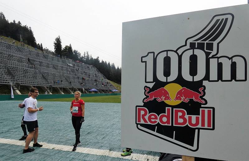 Extrémní běh do můstku - Red Bull 400 2021 v Liberci