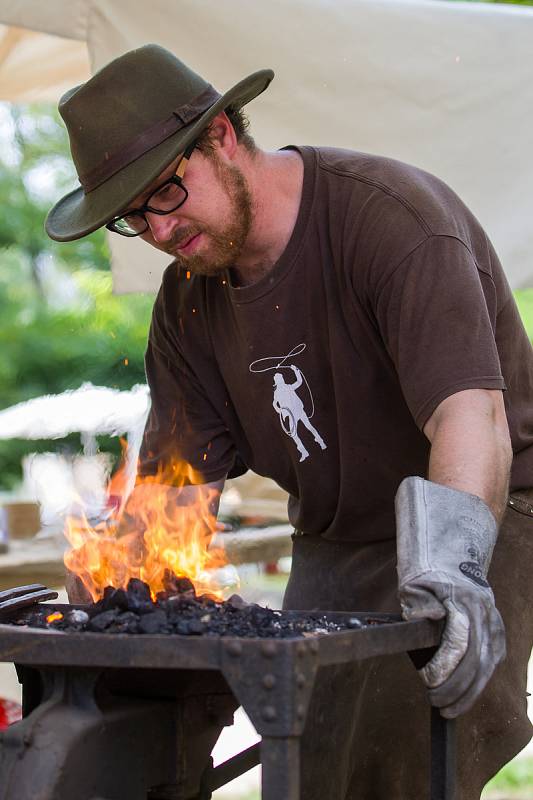 Greenfest, festival plný inspirativních přednášek a dílen na témata přírodní stavitelství, energetická soběstačnost, permakultura, zdravá strava či osobní rozvoj proběhl 3. června již po páté.