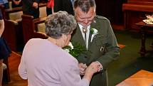 Dva páry si na radnici připomněly 60 let manželství.