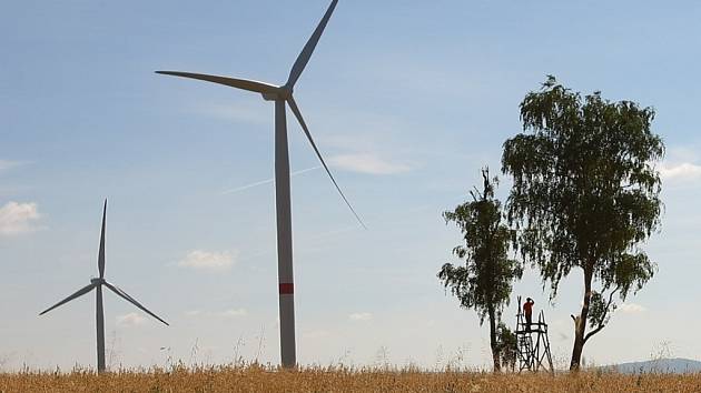 VĚTRNÉ ELEKTRÁRNY nově dodávají energii  z osady Andělka, která spadá pod Višňovou.