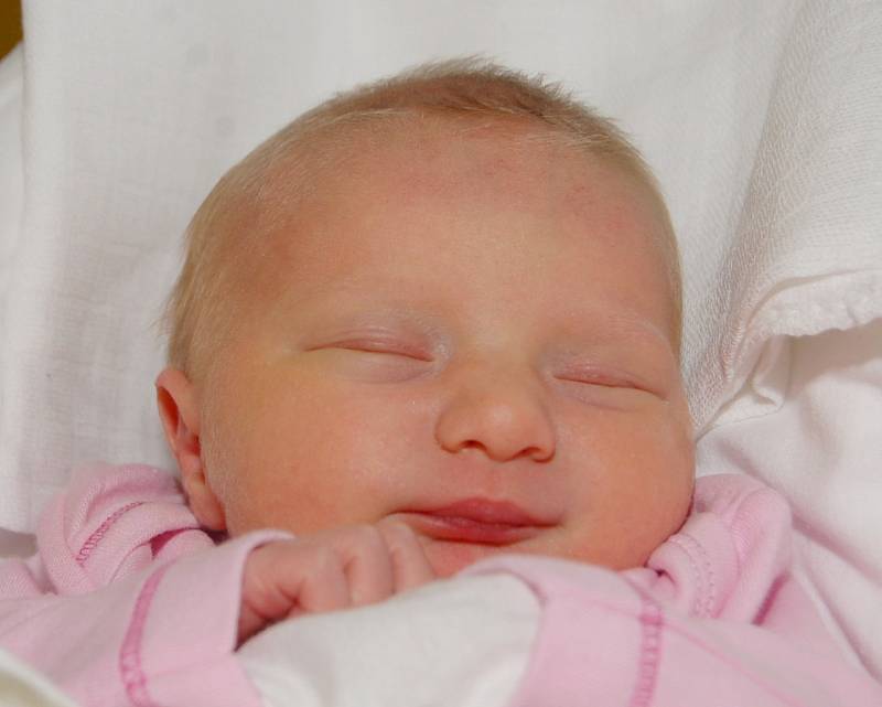 Mamince Michaele Bímové z Liberce se dne 3. prosince v liberecké porodnici narodila dcera Tea Melicheriková. Měřila 48 cm a vážila 3,06 kg.