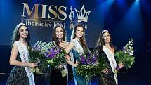 Finálový večer Miss Liberecká kraj 2016 v Kulturním domě v Liberci. Diváci v sále zvolili Miss Sympatie, finalistku z Jablonce nad Nisou, Nikolu Kloudovou, která také získala titul Miss Press Liberecký deník 2016. Miss Internet obsadila Veronika Horáková.