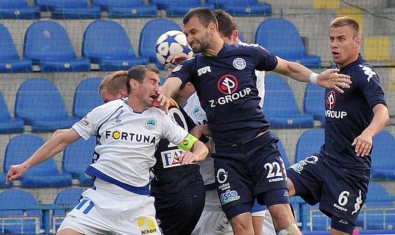 Miroslav Holeňák v dresu Slovanu Liberec, se kterým v roce 2002 slavil historický titul.