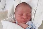 ELIÁŠ PASTUCH Narodil se 27. června v liberecké porodnici mamince Markétě Pastuchové z Liberce. Vážil 3,25 kg a měřil 50 cm.
