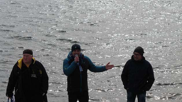 Marcel Škarohlíd (na fotce vpravo) organizátor akce Ledová Kristýna