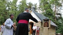 V Osečné na Kotelském vrchu vysvětili 15. června obnovenou křížovou cestu. Ceremonie se ujal generální vikář Martin Davídek společně se zdejším farářem Miroslavem Maňáskem.