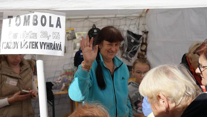 29. září proběhla ve Vísce - Višňové Krajská výstava drobného zvířectva a soutěž v pečení Posvíce