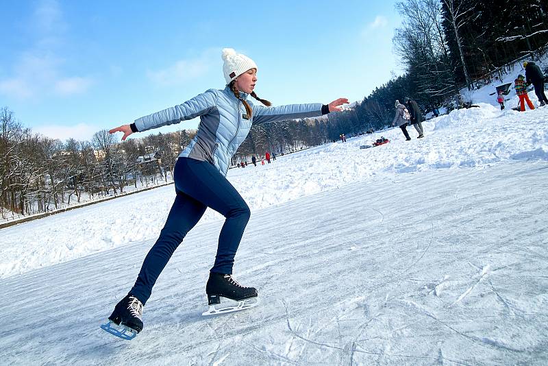 Bruslení na liberecké přehradě.