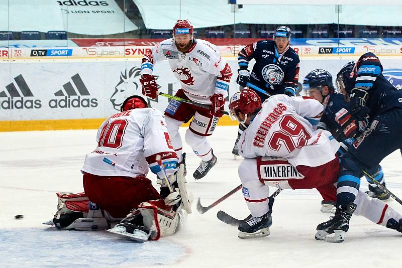 4. zápas finále Bílí Tygři Liberec – HC Oceláři Třinec