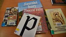 Jizerky i socialistické plastiky bodovaly v soutěži o nejlepší knihu.