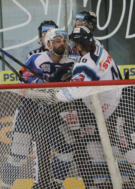 Kometa Brno - Bílí tygři Liberec 7:2 (1:0, 2:2, 4:0).