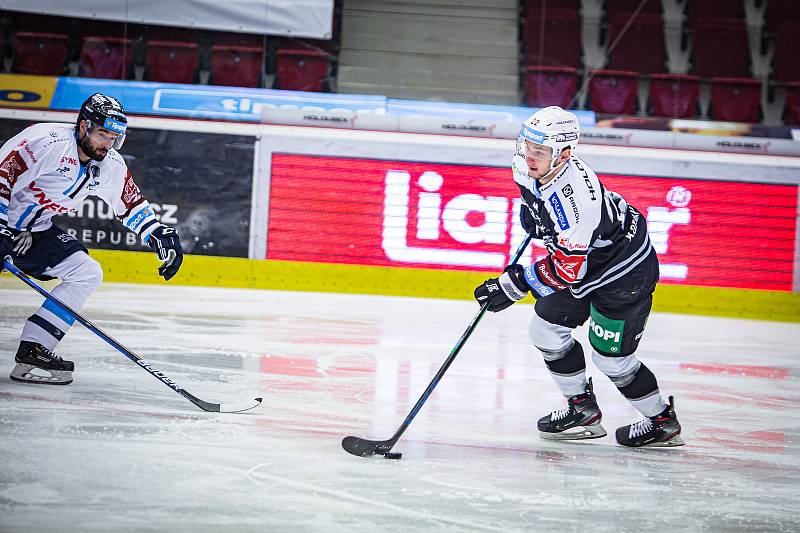 50. kolo hokejové Tipsport extraligy: HC Energie Karlovy Vary - Bílí Tygři LIberec