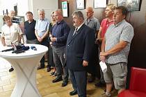 Starostové Hrádecka a Chrastavska posílají ministru vnitra protest proti rušení odvodních oddělení Policie ČR.