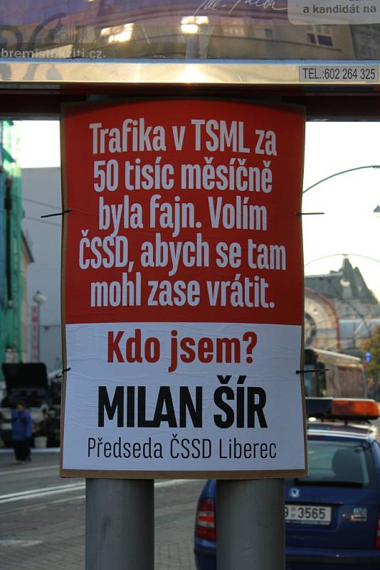 Čtyři hodiny trvala výstava v rámci předvolební kampaně, kterou v centru Liberce uspořádala Změna pro Liberec.