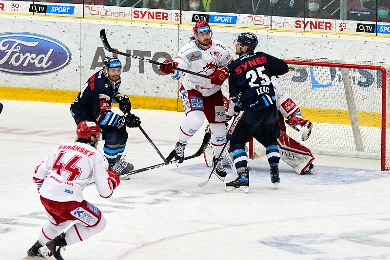 3. zápas finále Bílí Tygři Liberec – HC Oceláři Třinec