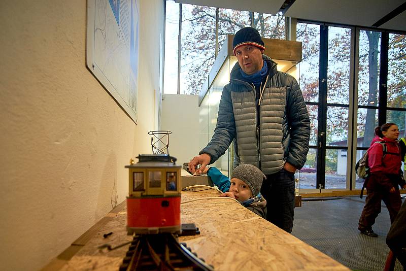 Technické muzeum vystavuje tramvaje.