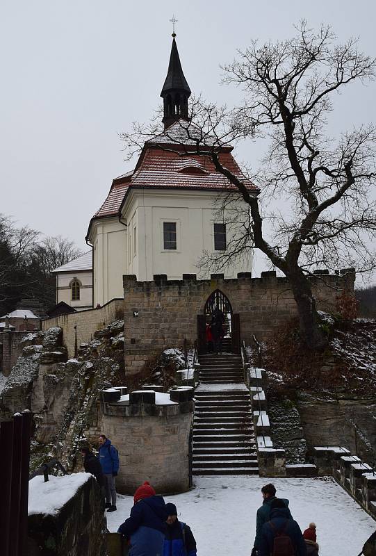 Vánoční výzdoba hradu Valdštejn.